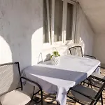 Apartmán Two-bedroom Rea In