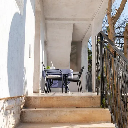 Apartman Two-bedroom Rea In *
