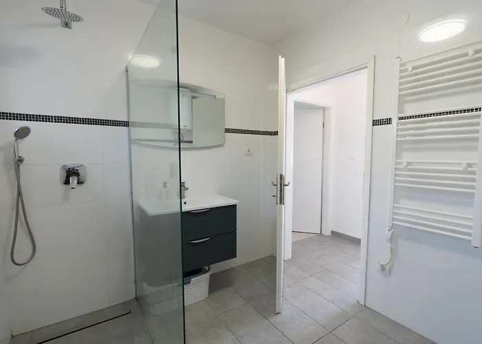 Two-bedroom Rea In * Rovinj